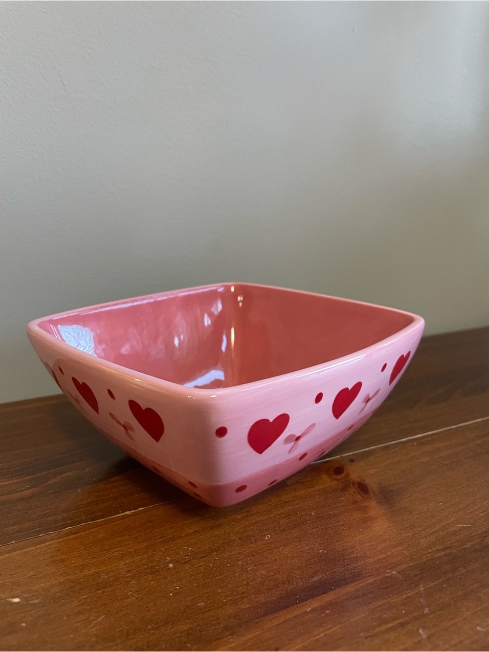 Pink Heart Ceramic Serving Bowl - Charming Square Bowl for Tabletop